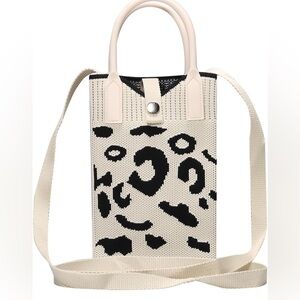 NWOT Techcircle Cute Milk Box Purse, PU Leather Crossbody Bag